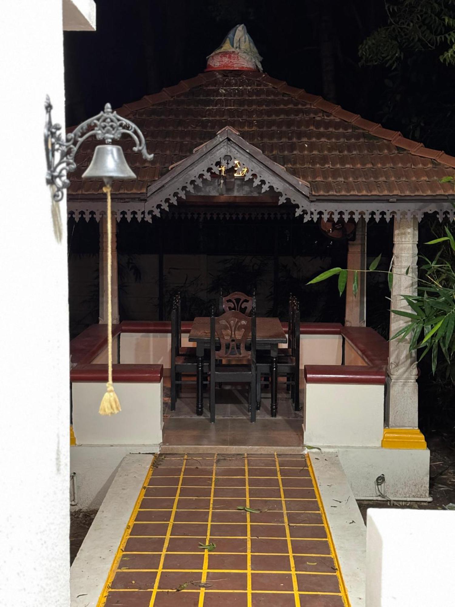 Home Stay At Sriram Villa クンバコナム エクステリア 写真